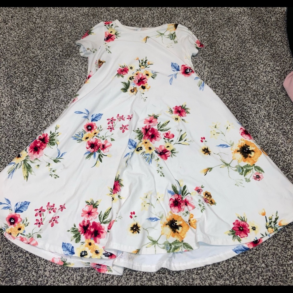 Called to Surf brand floral soft dress size 8-9